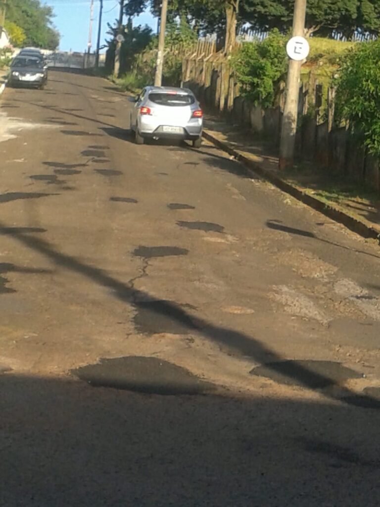 Zeladoria realiza melhorias na rua Luis Ricardo
