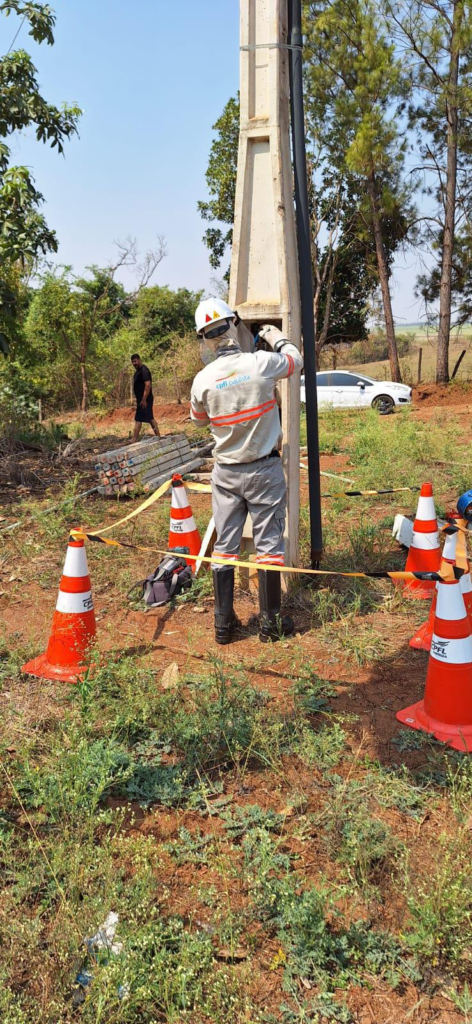 image-25-472x1024 Operação da CPFL Paulista e Polícia Civil flagra fraudes de energia em Pederneiras  