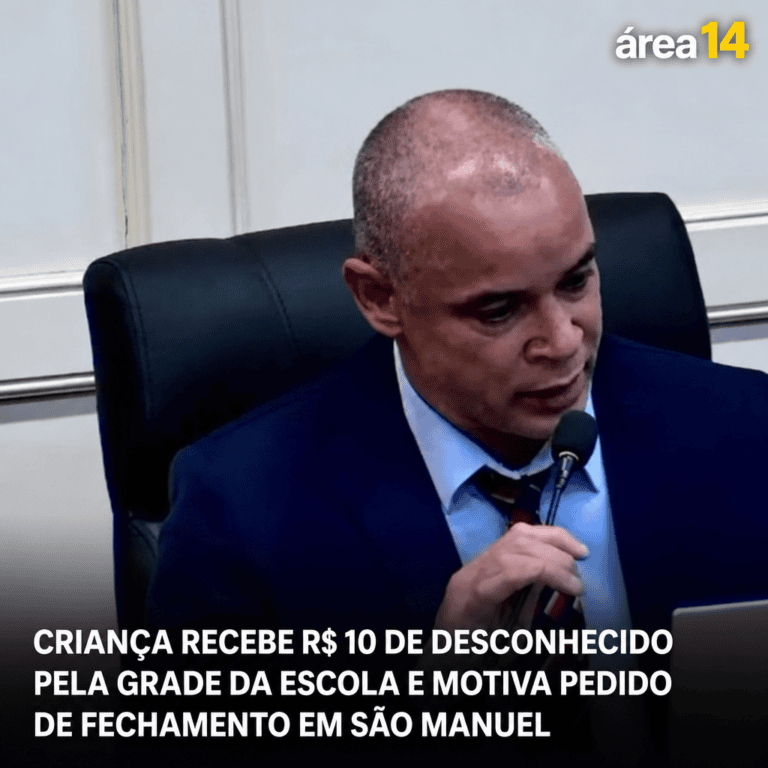 CRIANÇA RECEBE R$ 10 DE DESCONHECIDO PELA GRADE DA ESCOLA E MOTIVA PEDIDO DE FECHAMENTO EM SÃO MANUEL