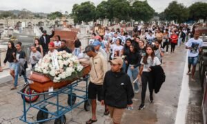 Um ano depois, mortes da Operação Contenção ainda são investigadas
